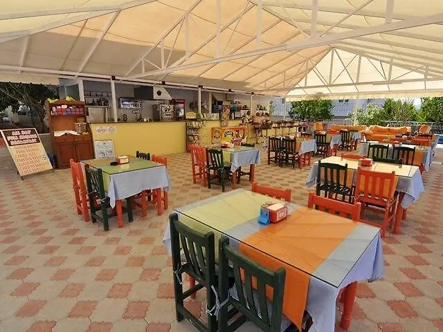 Gurol Hotel And Apartments オルデニズ