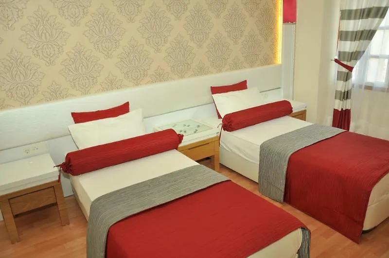 Gurol Hotel And Apartments オルデニズ